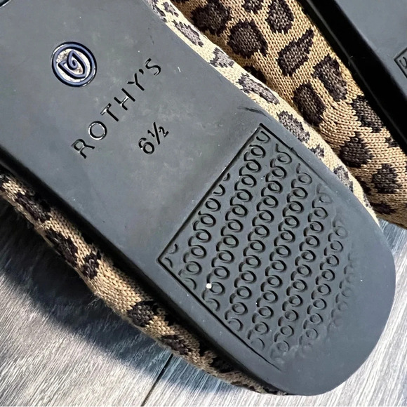 Rothy’s Tan and black Ballet shoes - Picture 3 of 5